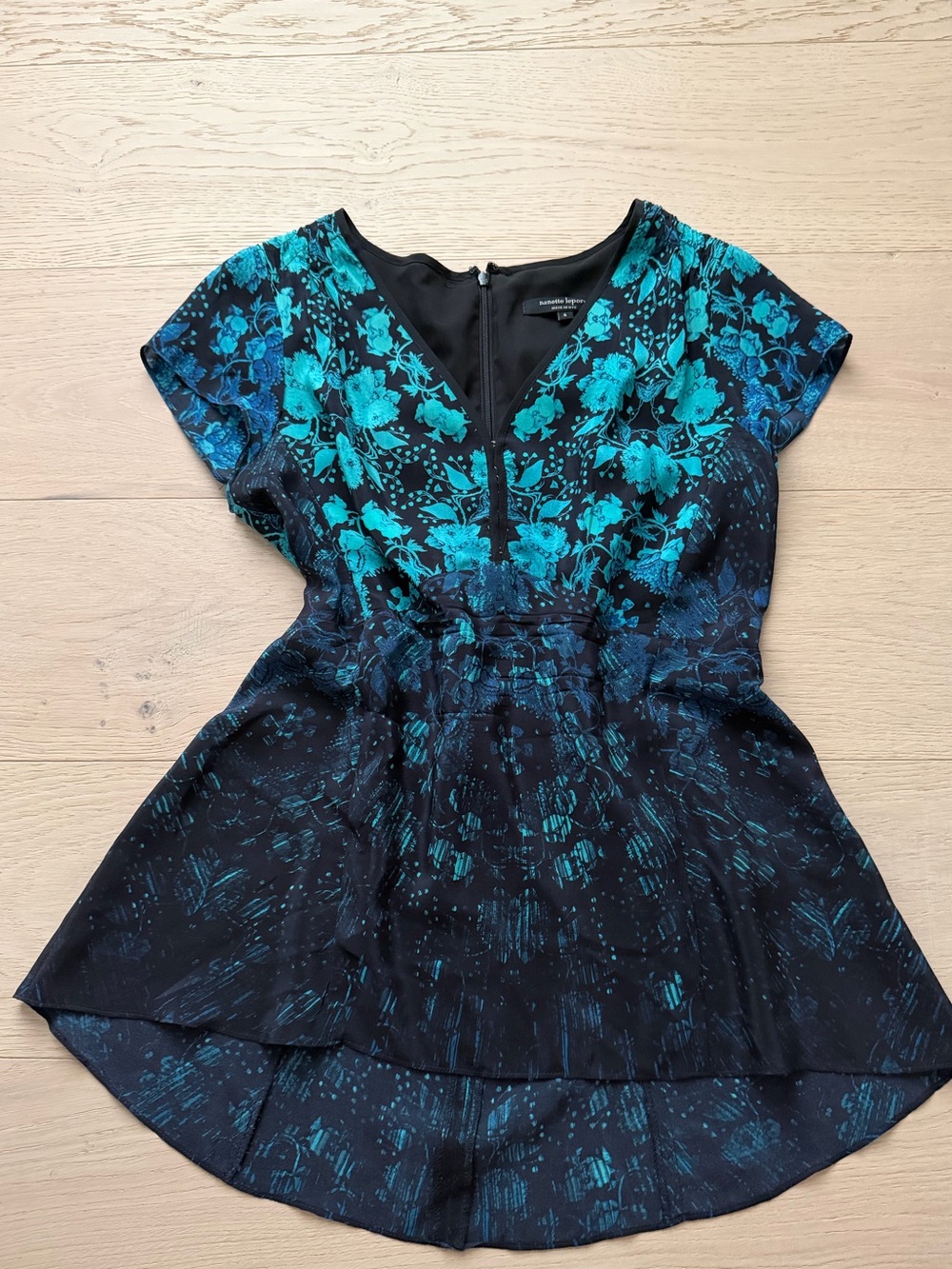 nanette lepore silk blouse size 6